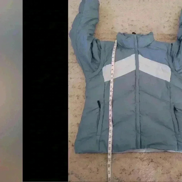 Columbia Women's Colorblocked Blue and Gray Down Puffer Jacket  L - Picture 13 of 15